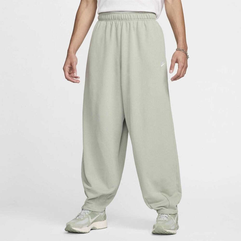 Oversized NWT Nike Men's large tapered baggy Joggers french terry streetwearg